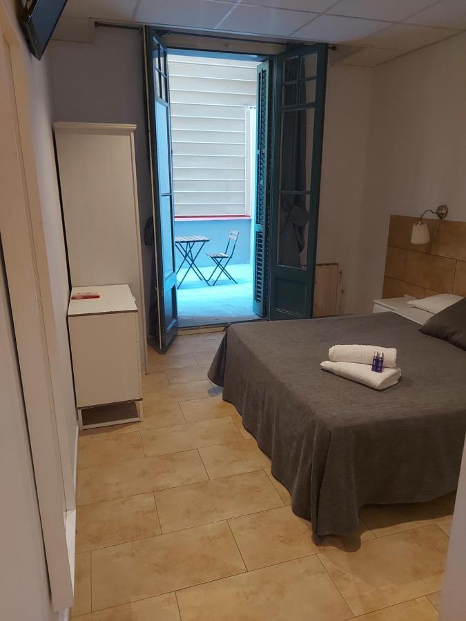 Hostal Martinval Barcelona Exterior foto