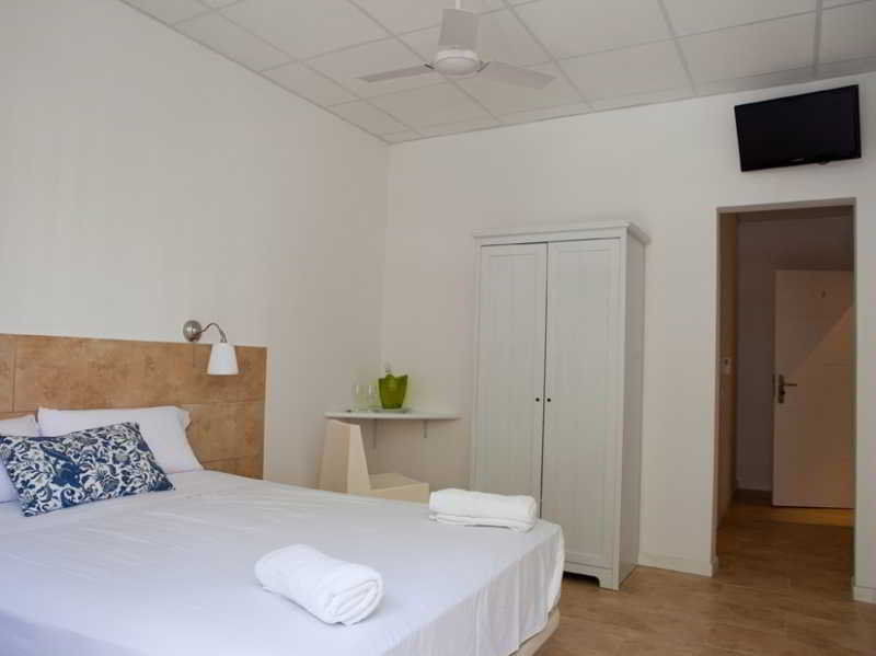 Hostal Martinval Barcelona Exterior foto